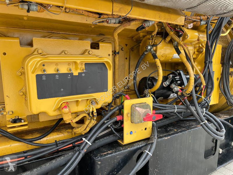 Stavebný stroj Caterpillar G3520 - 2150 kVA...