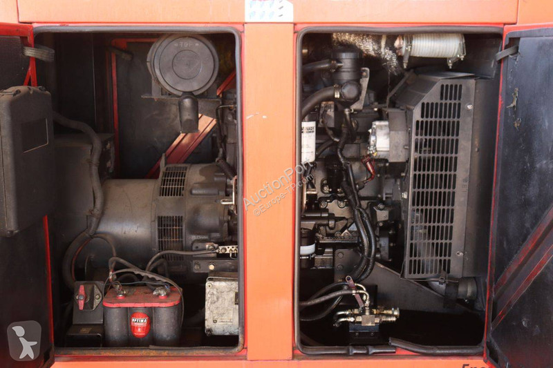 Utilaje de santier SDMO R66
