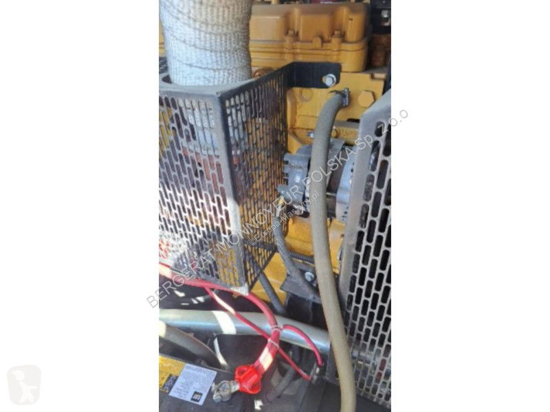 Material de obra Caterpillar DE110E3