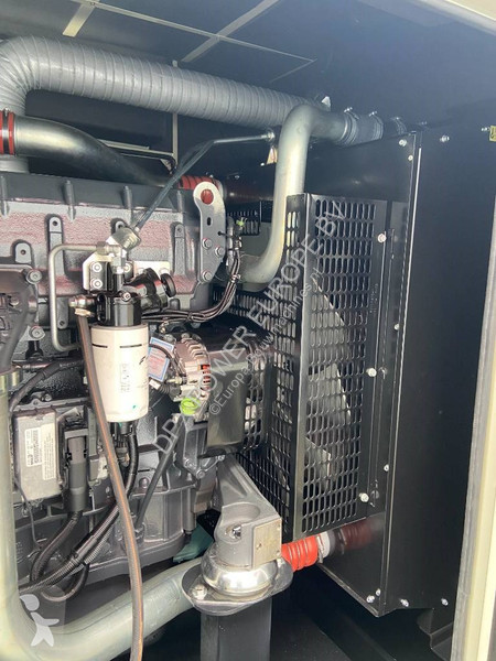 Entreprenørmaskiner Iveco CR13TE2A - 385 kVA...
