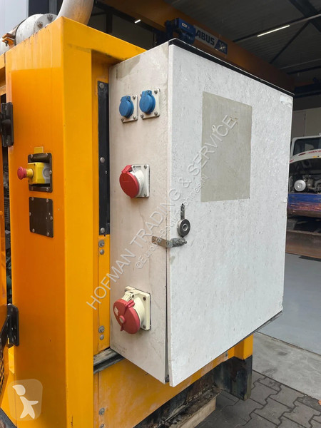 آلة لمواقع البناء Volvo Penta SDMO 150KVA