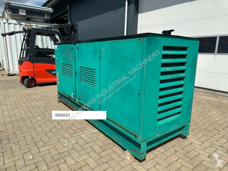 آلة لمواقع البناء Iveco 7450 I 5.05 Petbow 50...