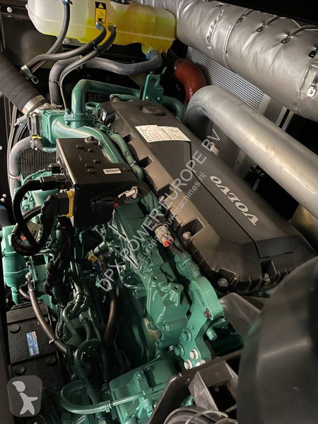Строительное оборудование Volvo TAD882GE - 275...