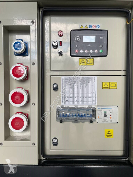 Stavebný stroj Perkins 404D-22TG - 28 kVA...