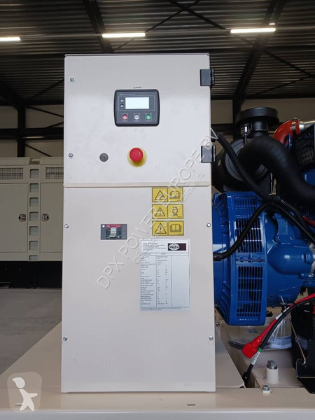Stavebný stroj FG Wilson P110-3 - 110 kVA Open...