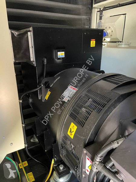 Stavebný stroj Cummins KTA38-G2 - 1100 kVA...