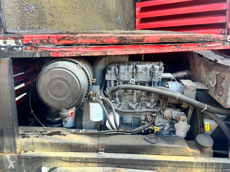 Stavebný stroj Atlas Copco 02364