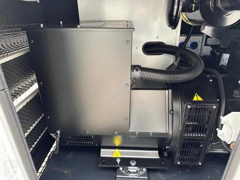 Stavebný stroj Compal Power VG-R100