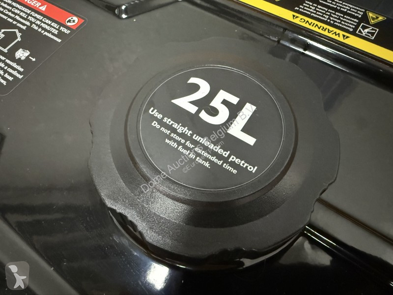 Material de obra JCB 7500 Watt
