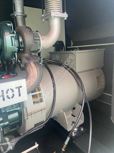 Stavební vybavení Doosan DP180LB - 710 kVA...