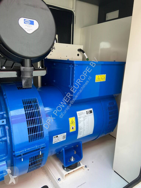 آلة لمواقع البناء FG Wilson P300-5 - 300 kVA...