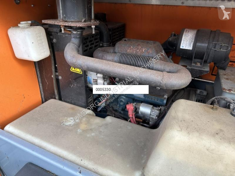 Material de obra Kubota D905 Allmand Mobiele...