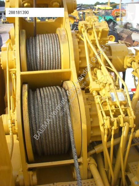 Material de obra Caterpillar 589 105 t Hubkraft...