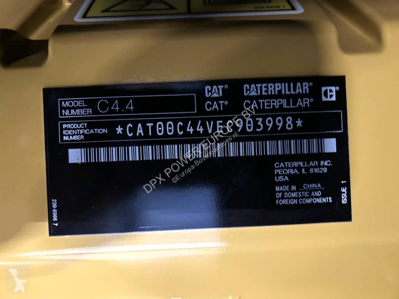 Material de obra Caterpillar DE88E0 - 88 kVA...