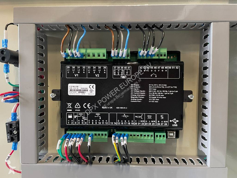 آلة لمواقع البناء Iveco NEF45TM3 - 132 kVA...