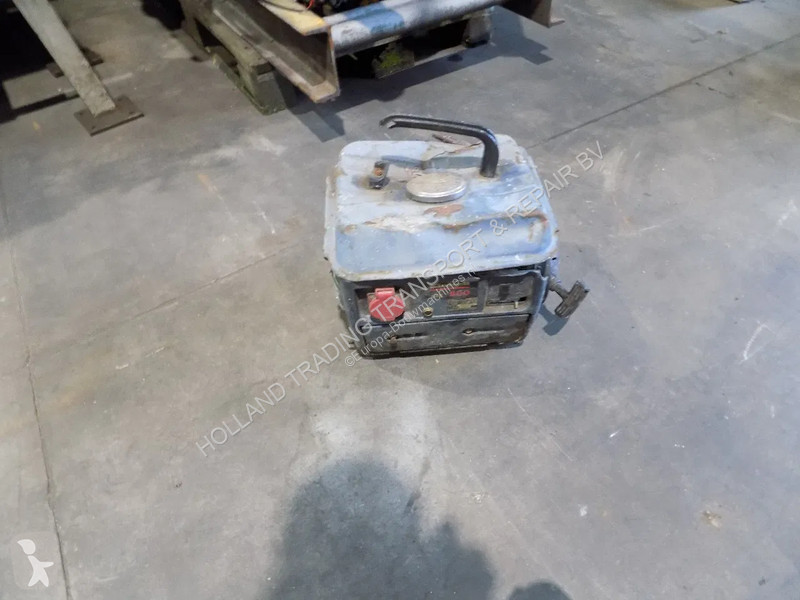 Stavebný stroj  generator