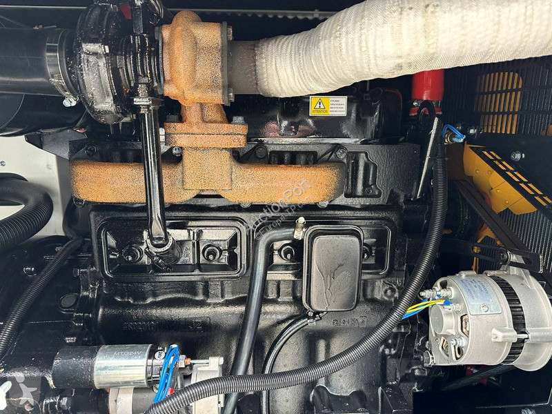 Stavebný stroj Compal Power VG-R100