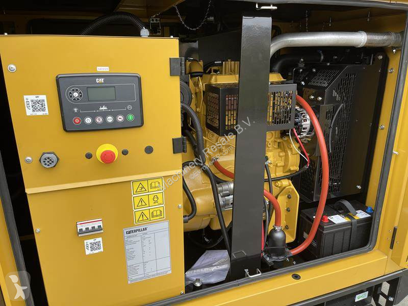 آلة لمواقع البناء Caterpillar DE 33 E 0