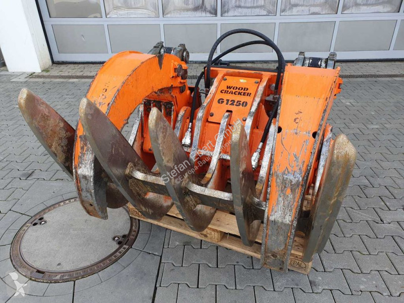 آلة لمواقع البناء  Westtech G1250 Roderechen...