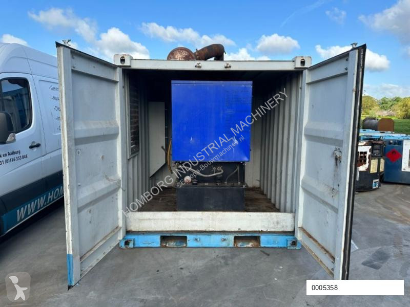 آلة لمواقع البناء Iveco Marelli 40 KVA...