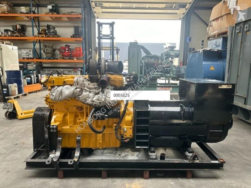 Materiaal voor de bouw John Deere 6090 HFG 84...
