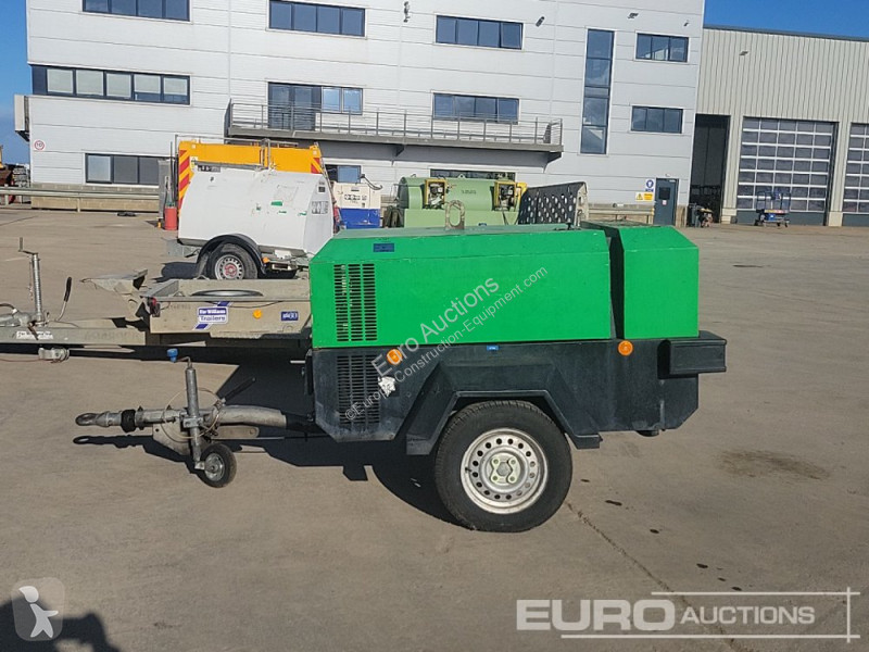 Materiaal voor de bouw Doosan 741
