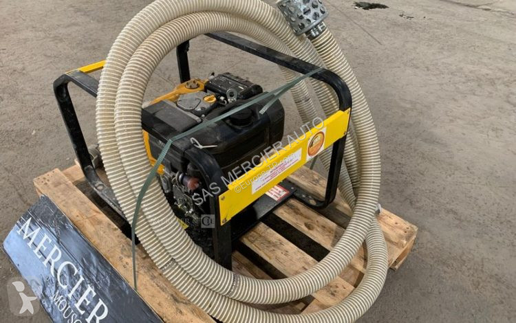 آلة لمواقع البناء pompe de surface diesel