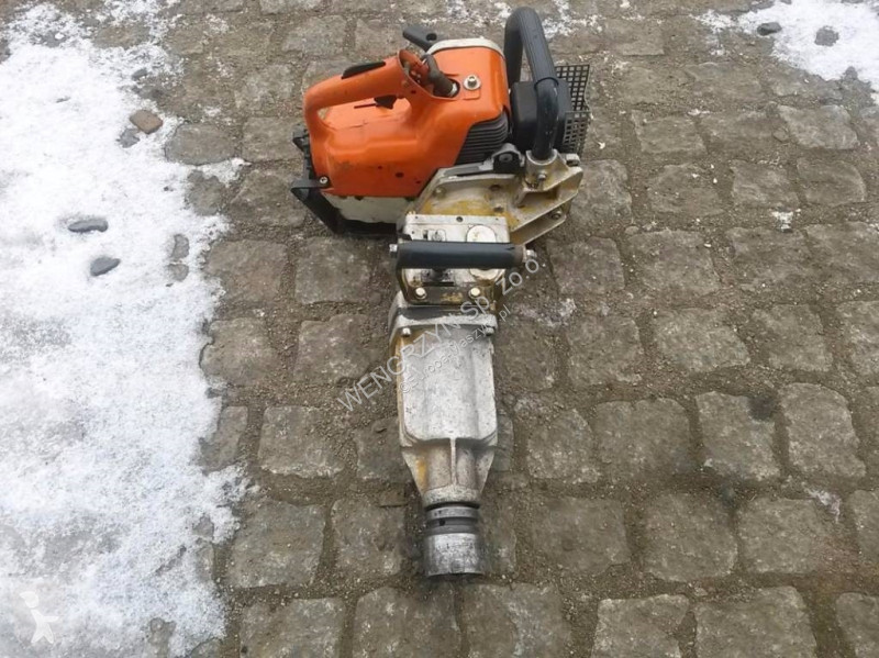 Stavebný stroj  KLUCZ SPALINOWY UDAROWY STUMEC...