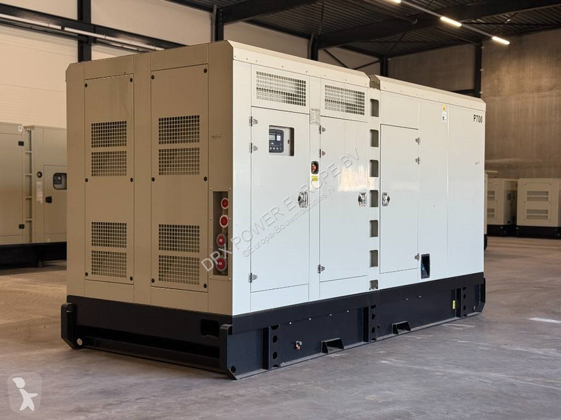 Stavebný stroj Perkins 2806D-E18TAG1A - 700 kVA...