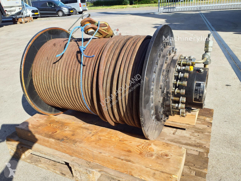 Entreprenørmaskiner Terex Challenger 3160 winch