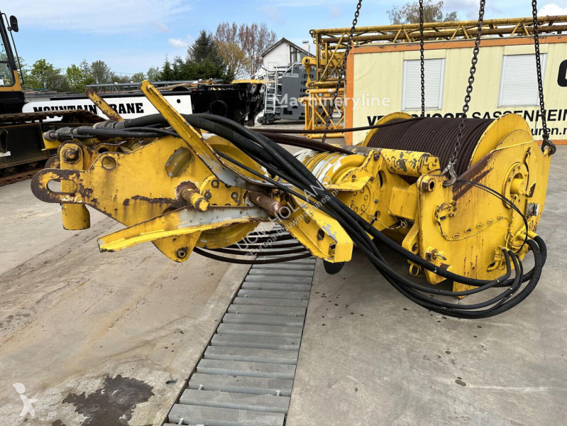 Stavebný stroj Liebherr
