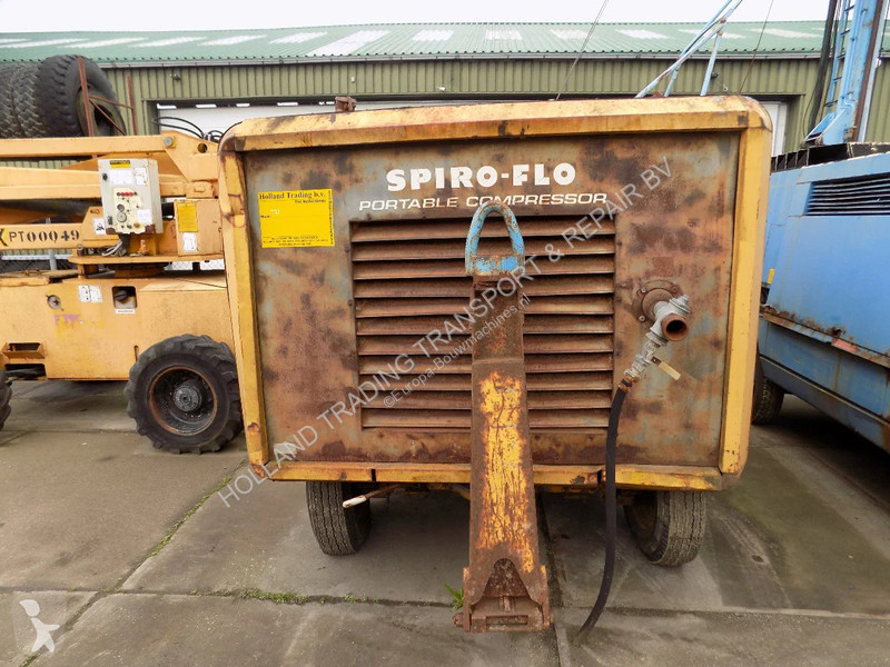 Stavebný stroj Cummins compressor cummins 12...