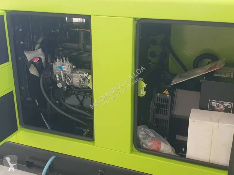 Stavebný stroj Compal Power