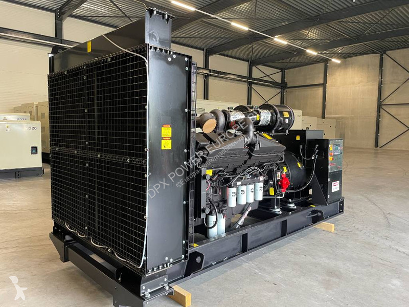 Stavebný stroj Cummins KTA38-G5 - 1.100 kVA...