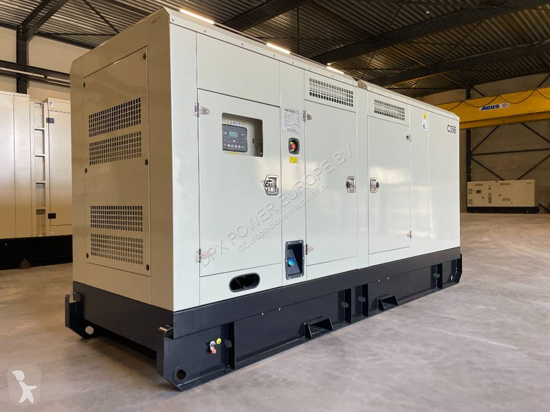 آلة لمواقع البناء Cummins 6LTAA9.5-G1 - 358 kVA...