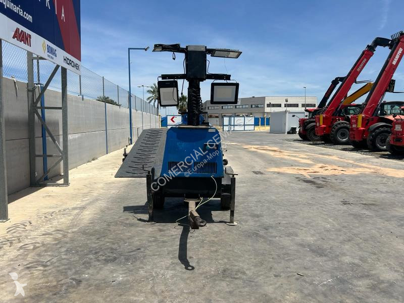 آلة لمواقع البناء Tower Light VT-1