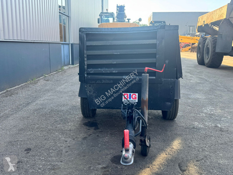 Stavebný stroj Atlas Copco 02364