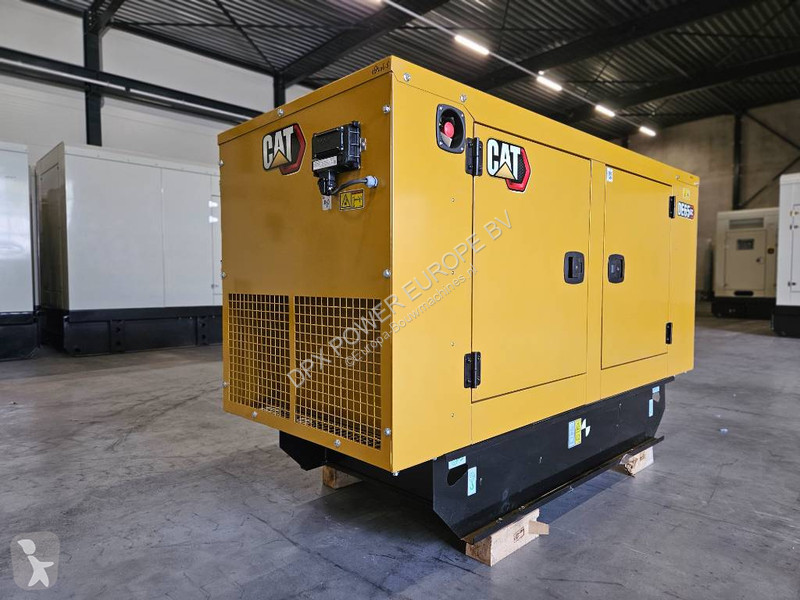 Stavebný stroj Caterpillar DE65GC - 65 kVA...