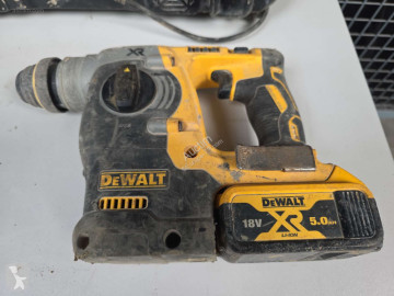آلة لمواقع البناء DeWalt