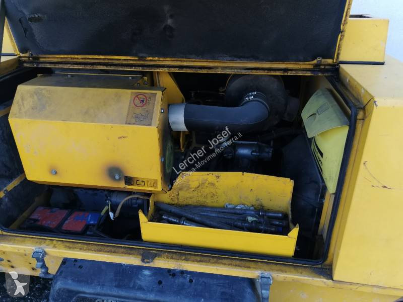 Stavebný stroj Atlas Copco XAS75