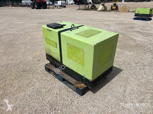 Matériel de chantier Pramac  P11000