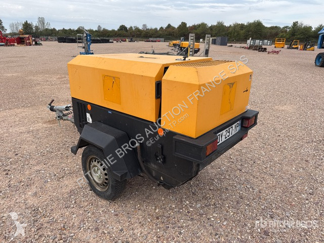 Materiaal voor de bouw Doosan  741