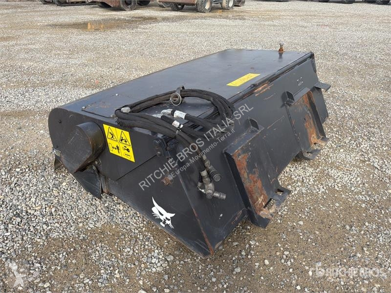 Будівельне обладнання Bobcat 185 SWB Skid Steer...