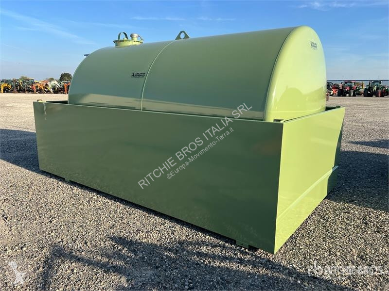 Material de obra Emiliana Serbatoi EU-TANK 9000...