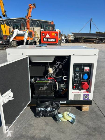 New generator construction