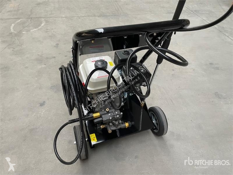 Material de obra  Newland Pressure Washer 170...