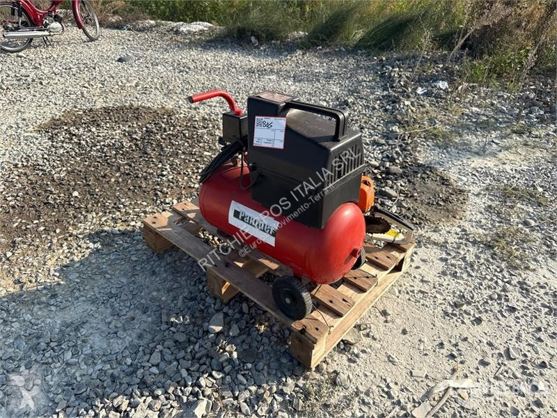 Vägbyggmaterial  Ferrua Panther Air Compressor
