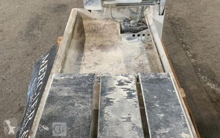 Mezzo da cantiere Husqvarna scie sur table