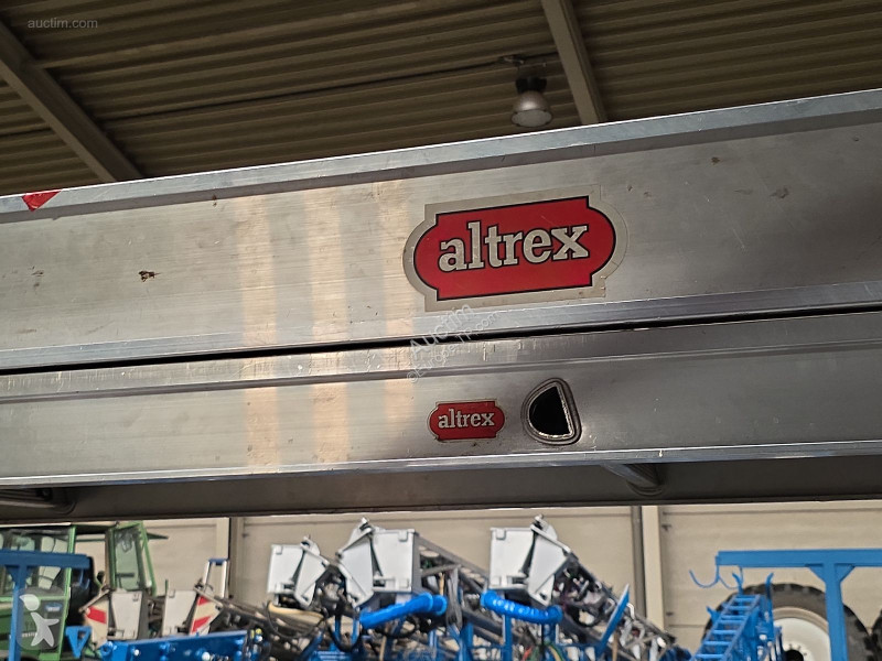 Matériel de chantier Altrex