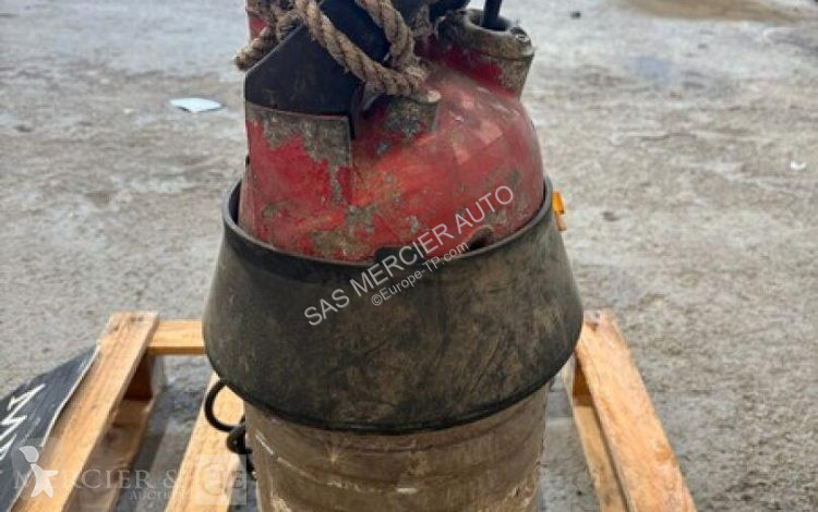 Matériel de chantier Grindex pompe immergee